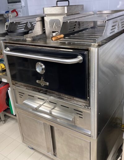 Roaster_forno_a_carbone_chiuso